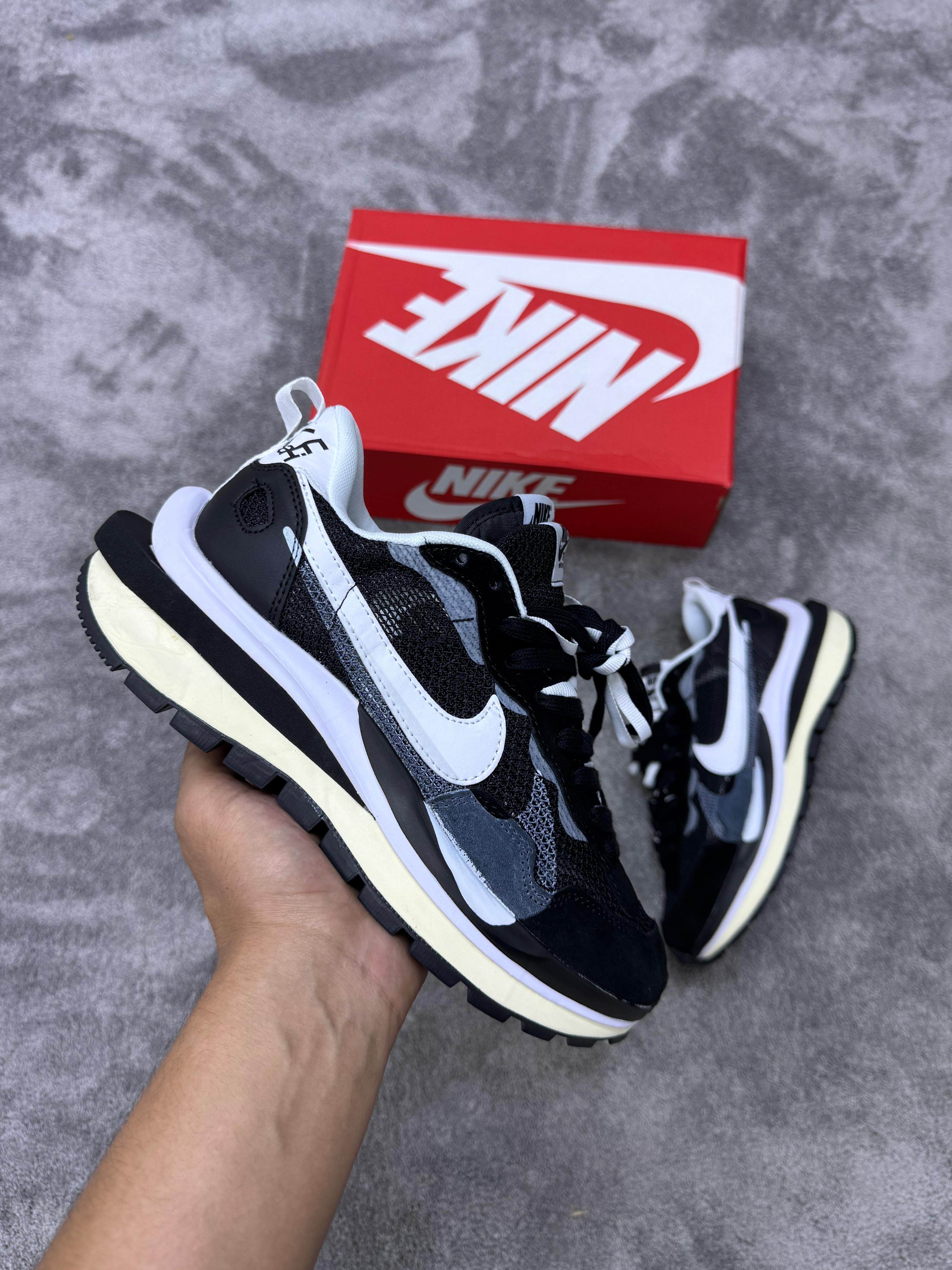 Nike x Scai Vaporwaffle black white