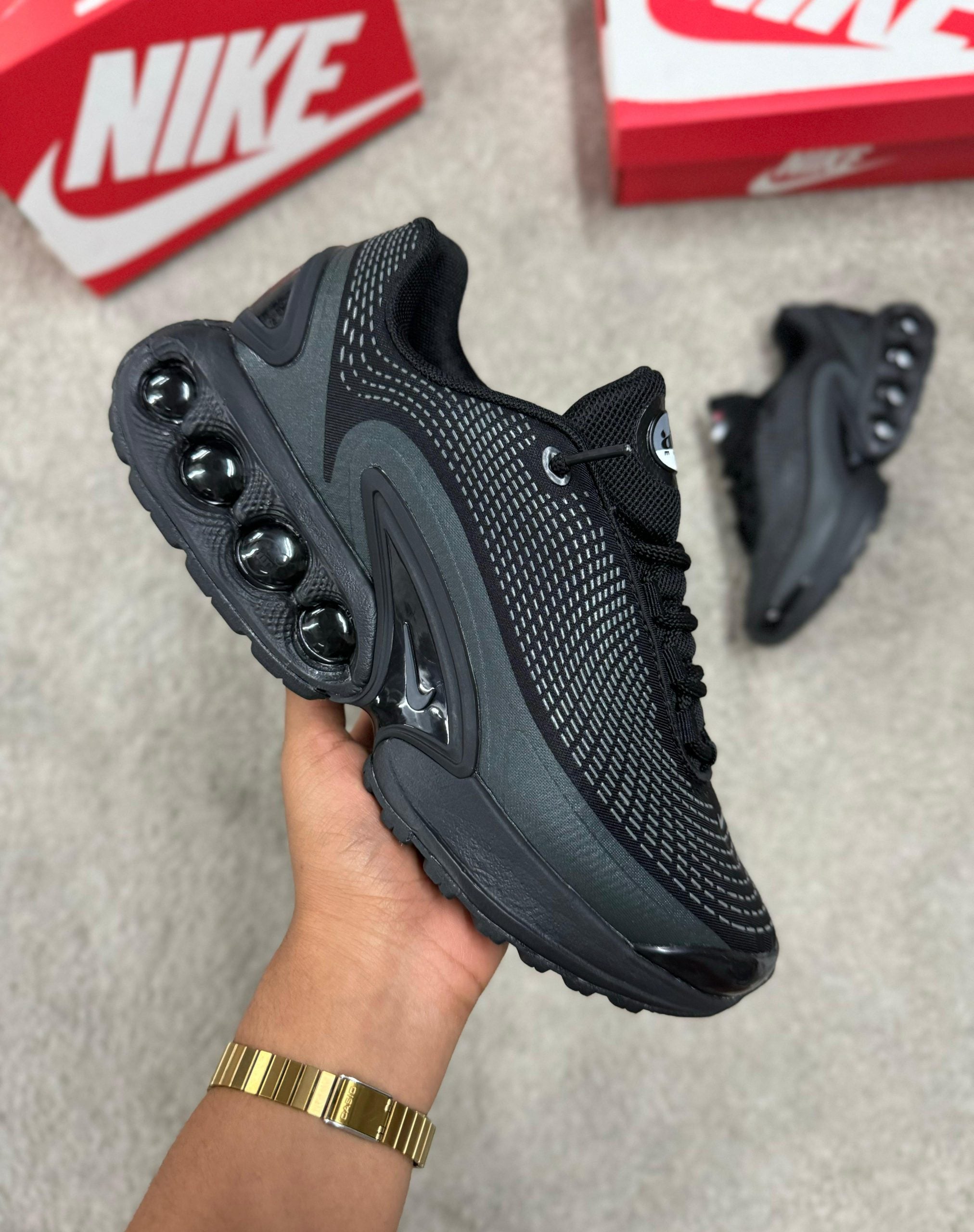 Air Max DN ( Negras )