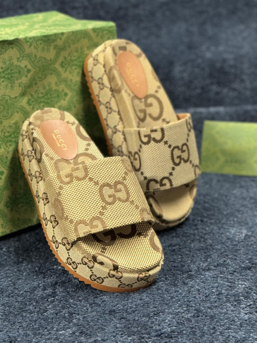 CHANCLAS GUCCI