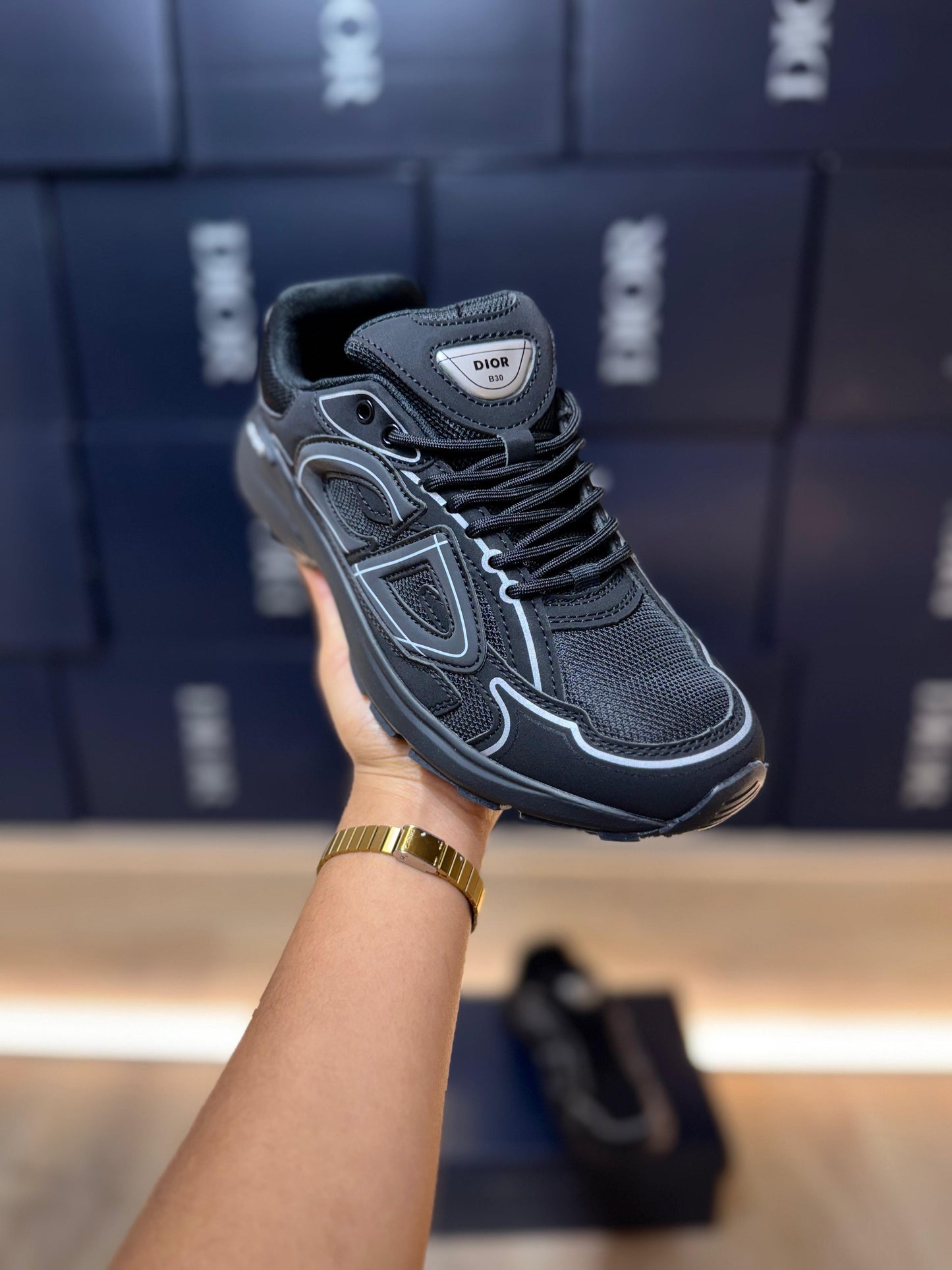 DIOR b30