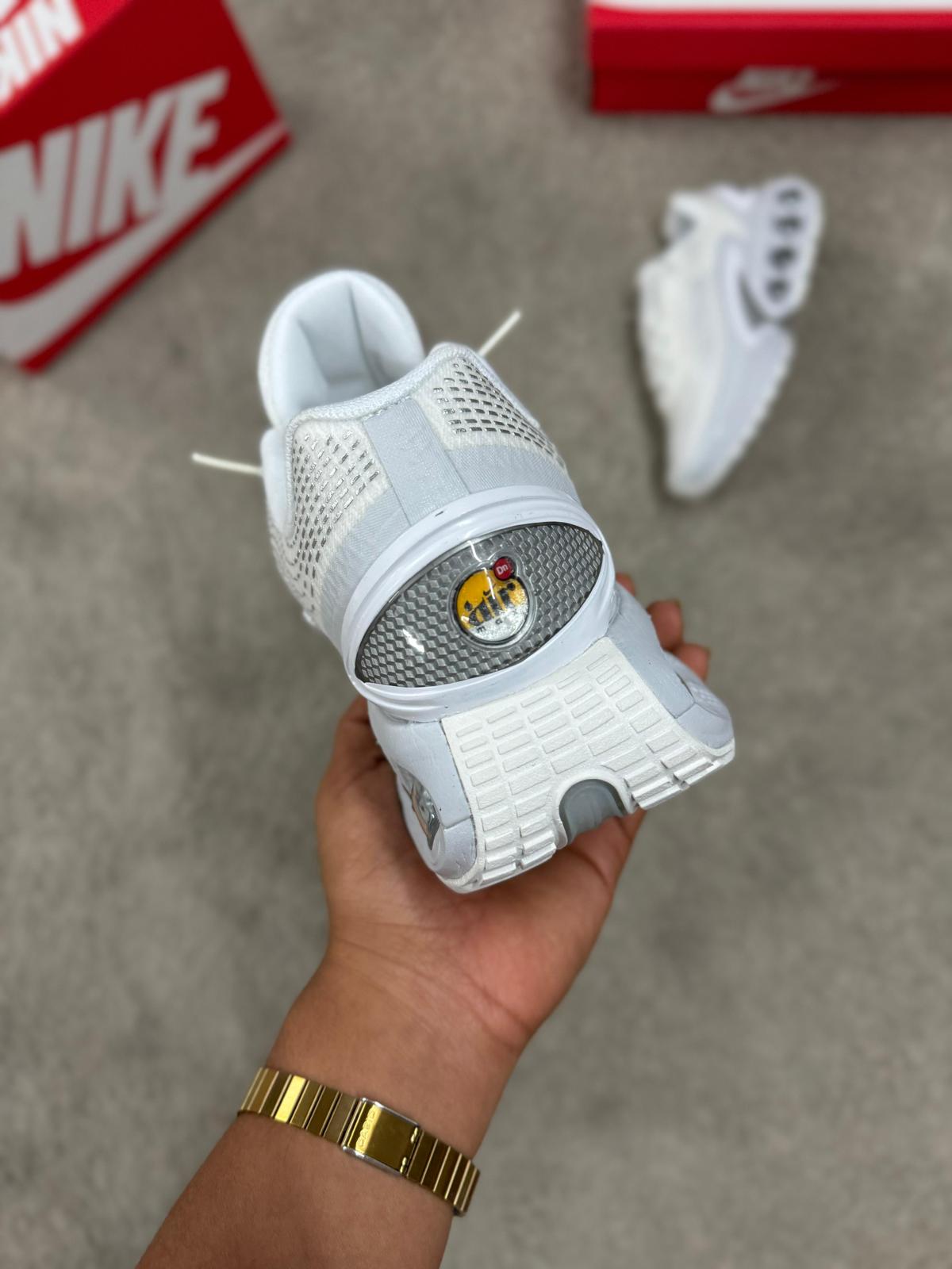 Air Max DN ( Blancas )