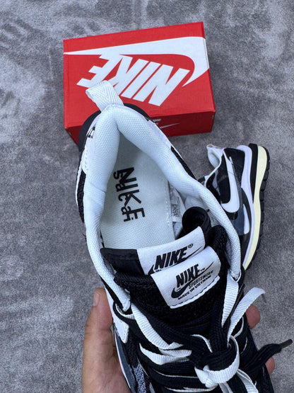 Nike x Scai Vaporwaffle black white EDICIÓN LIMITADA