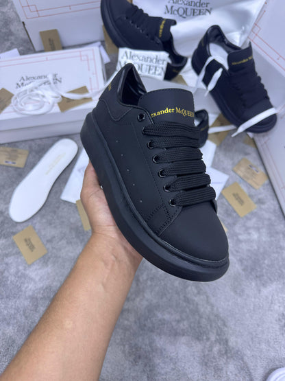 ALEXANDER MCQUEEN ( Negras )