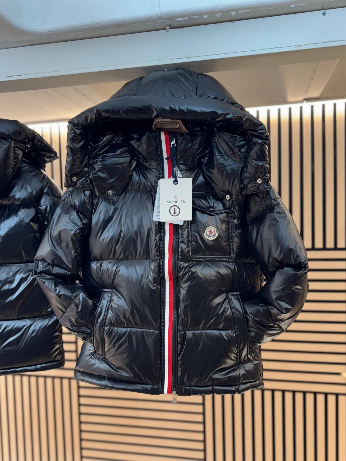 CHAQUETA MONCLER  (Máxima calidad)