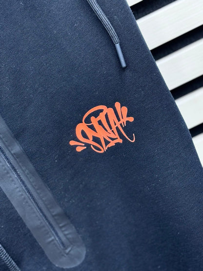 NIKE TECH X SYNA WORLD