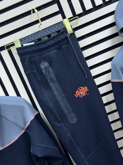 NIKE TECH X SYNA WORLD