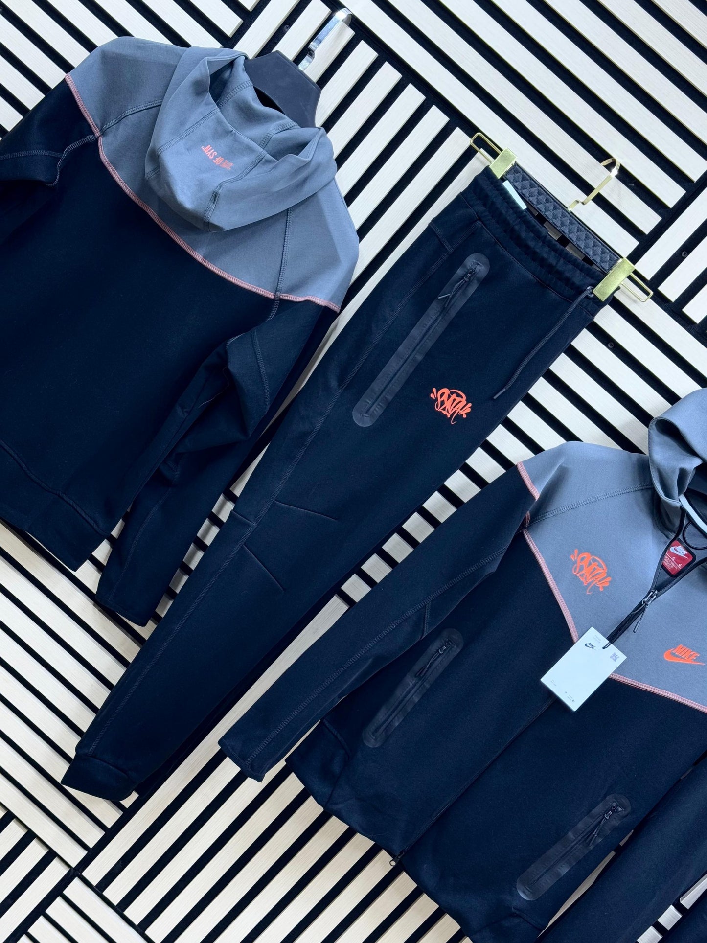 NIKE TECH X SYNA WORLD