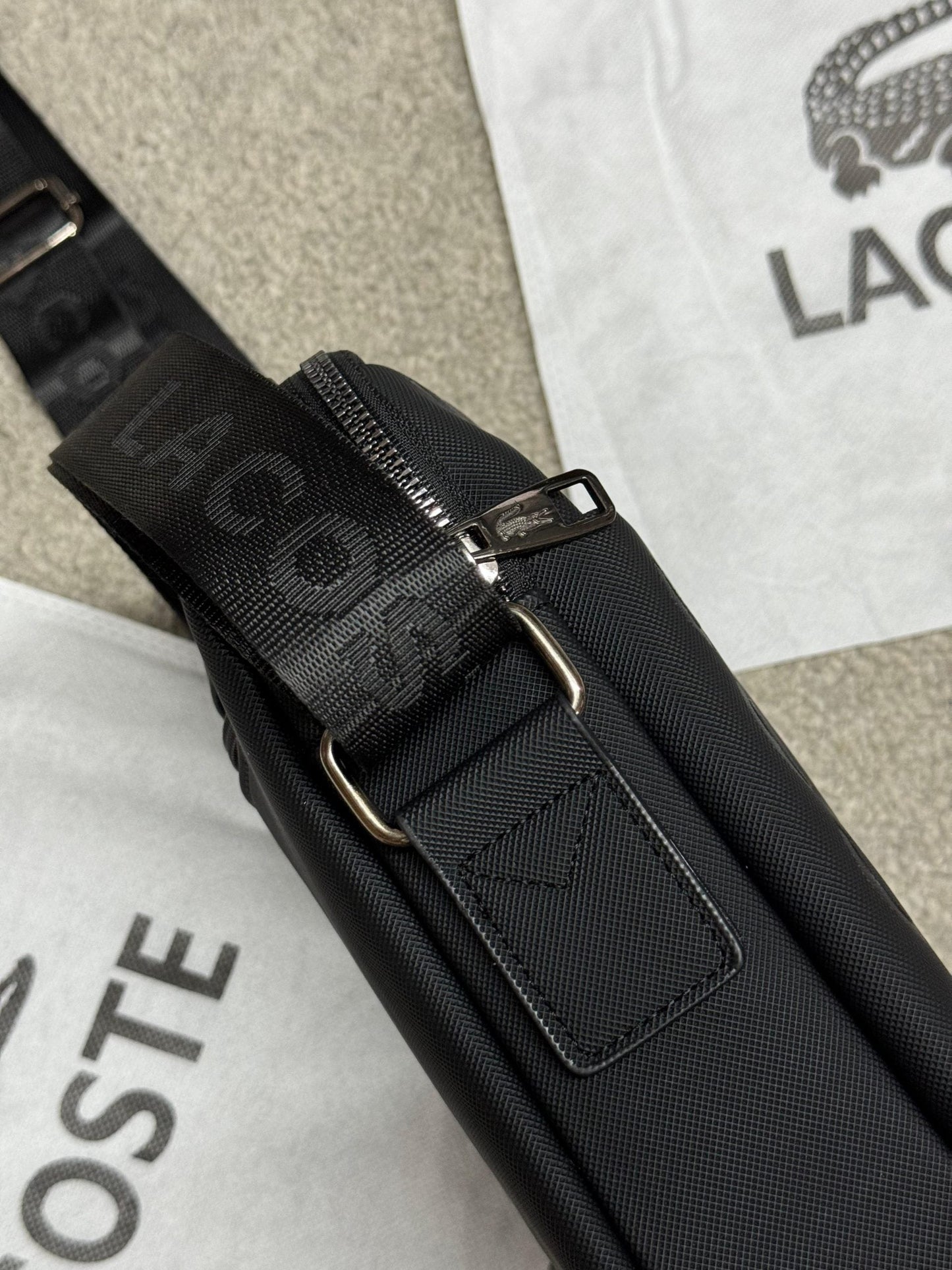 Bolso Lacoste hombre