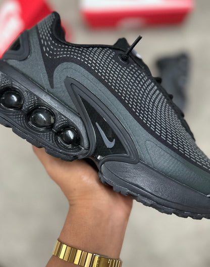Air Max DN ( Negras  )