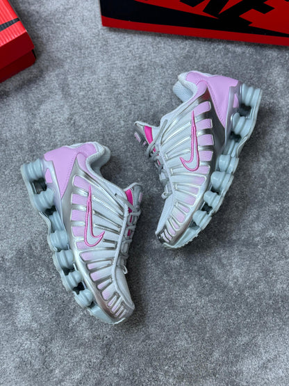 NIKE SHOX (Blanco & Rosa)