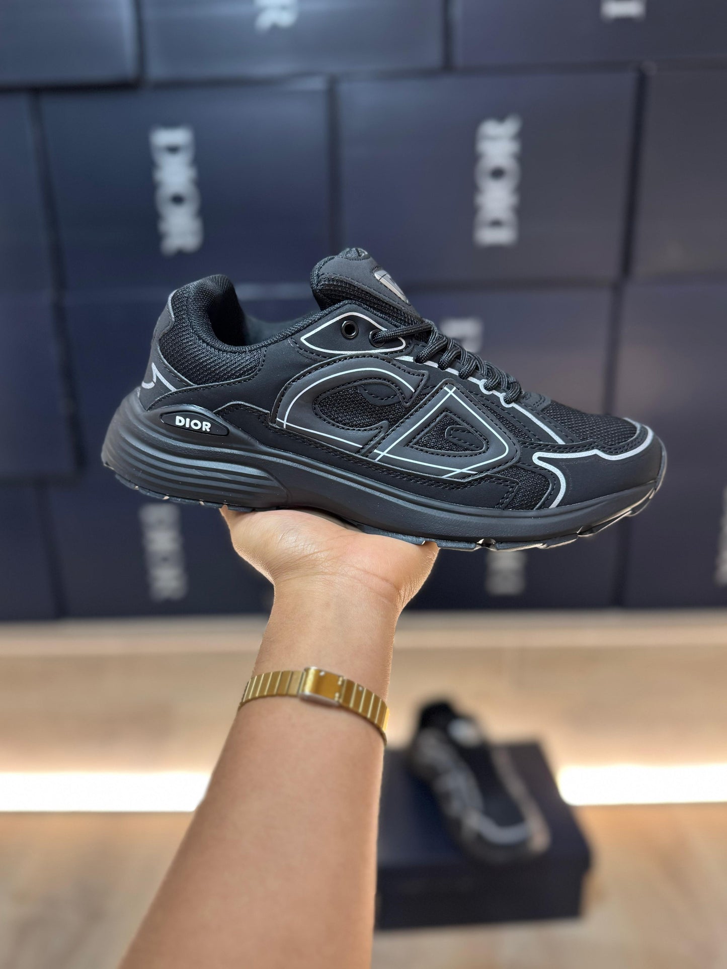 DIOR b30