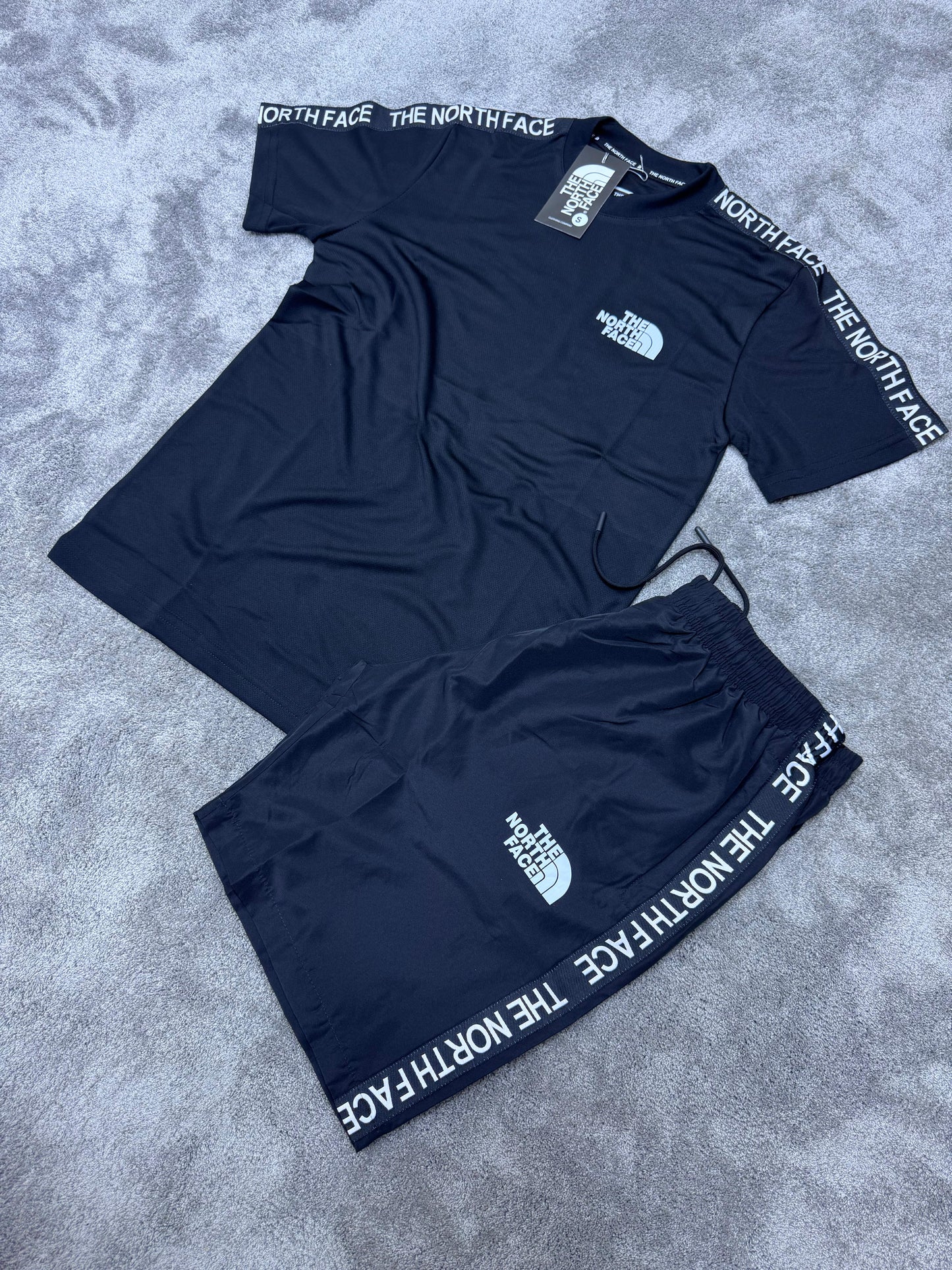 CONJUNTO THE NORTH FACE