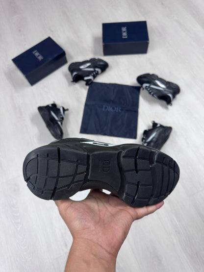 Dior B22