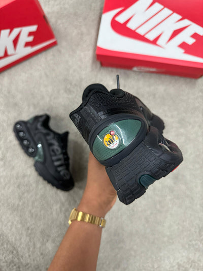 Air Max DN x Supreme