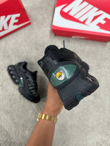 Air Max DN x Supreme