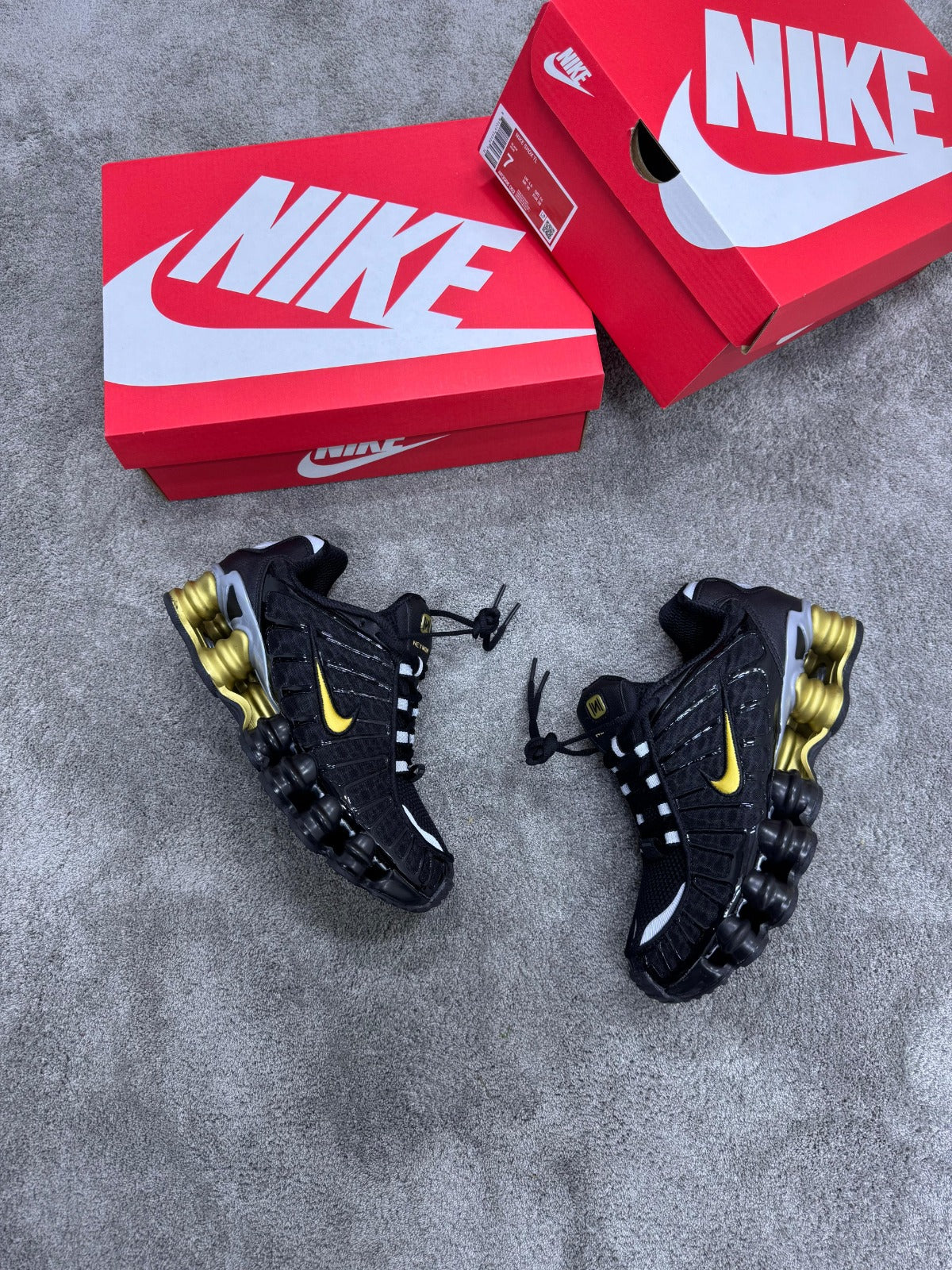 Nike SHOX TL ( Doradas )