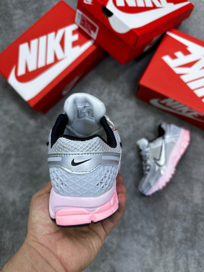 Nike zoom vomero 5